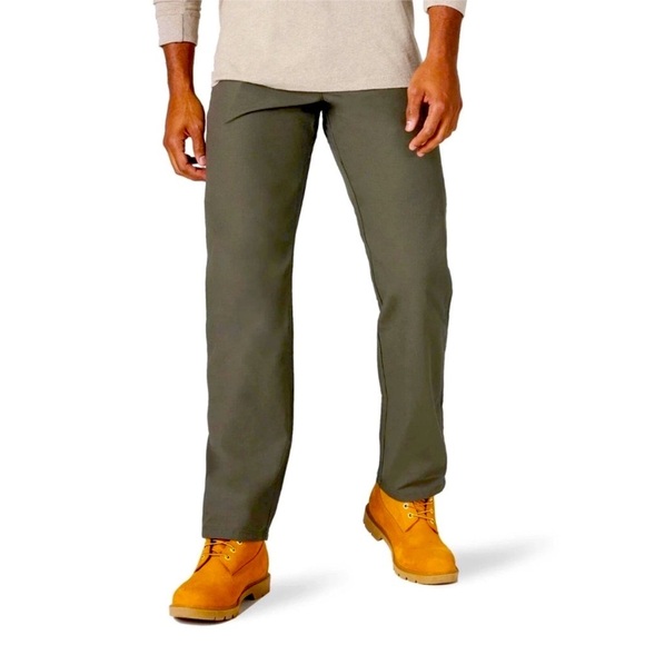 Wrangler Men's Technician Dark Olive Cargo Pants 42x32 New with Tags - Picture 1 of 8